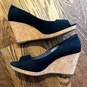 New - never worn Toms Wedge- Black- Size W9.5